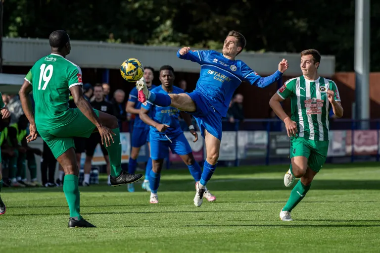 Photo 4 of 36, Bury Town vs Basildon United 17/09/2022