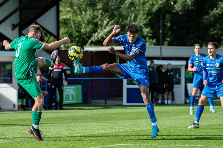Photo 5 of 36, Bury Town vs Basildon United 17/09/2022