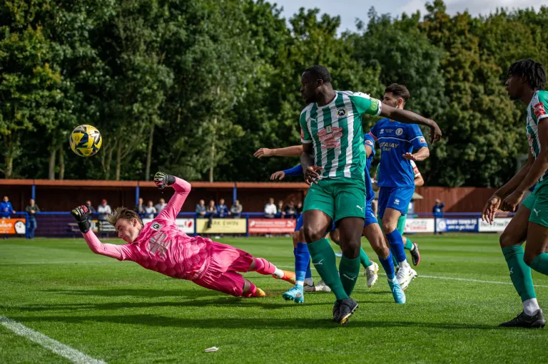 Photo 21 of 36, Bury Town vs Basildon United 17/09/2022