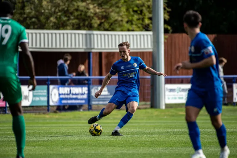 Photo 35 of 36, Bury Town vs Basildon United 17/09/2022