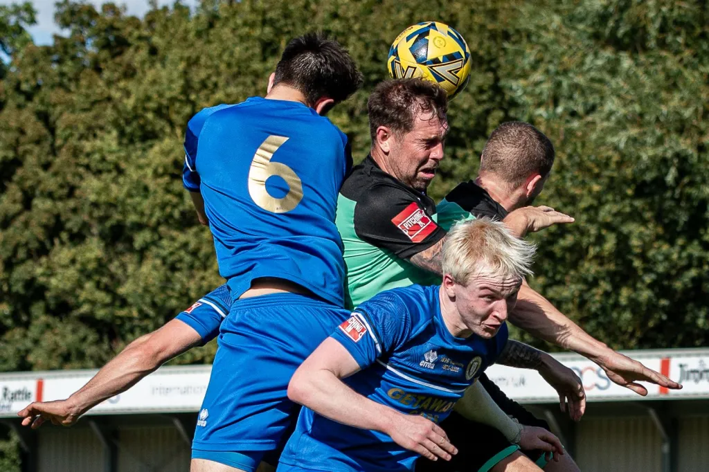 Heads up against Wroxham