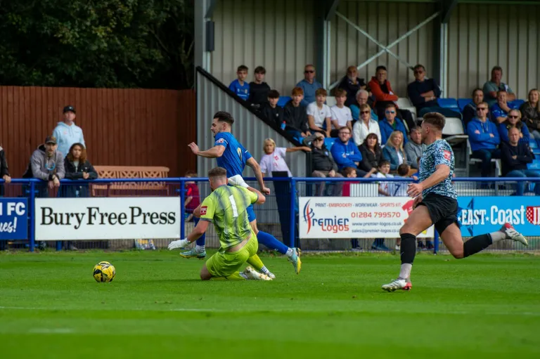 Photo 20 of 57, Bury Town vs Walthamstow 23/09/2023