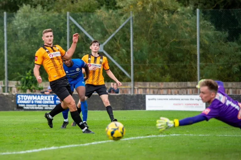 Photo 30 of 69, Stowmarket Town vs Bury Town 30/09/2023