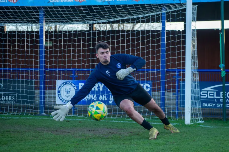 Photo 11 of 69, Bury Town vs Walthamstow 25/11/2023