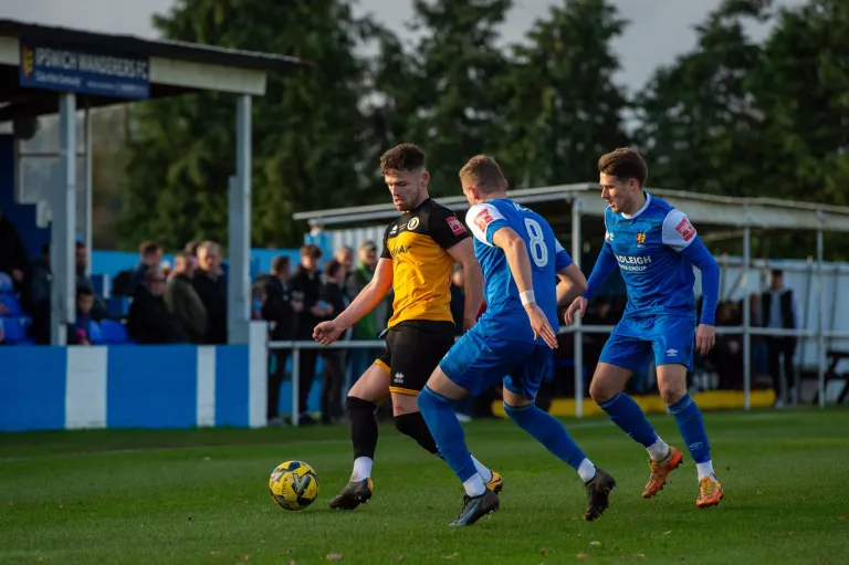 Photo 10 of 34, Ipswich Wanderers vs Bury Town 04/11/2023