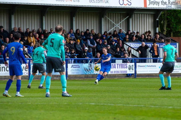 Photo 19 of 59, Bury Town vs Enfield 20/04/2024