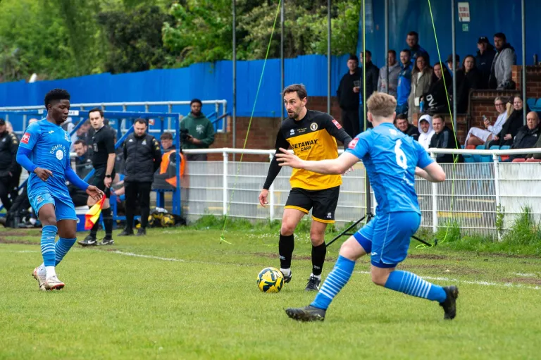 Photo 25 of 51, Redbridge vs Bury Town 27/04/2024