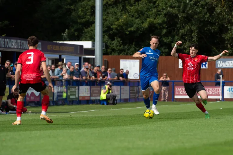 Photo 10 of 54, Bury Town vs Felixstowe & Walton 17/08/2024