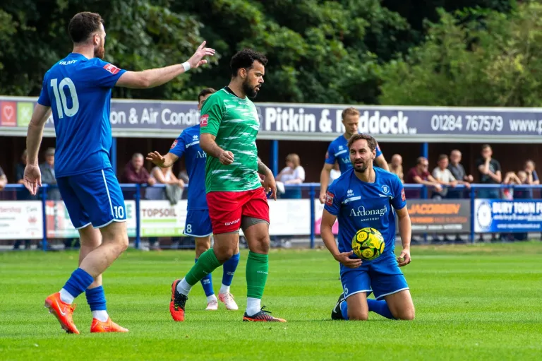 Photo 4 of 39, Bury Town vs Sporting Bengal Utd – 31/08/2024