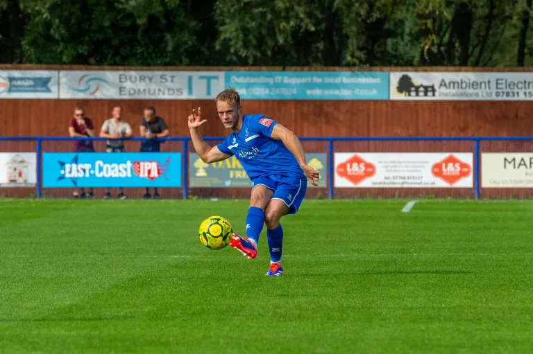 Photo 17 of 39, Bury Town vs Sporting Bengal Utd – 31/08/2024