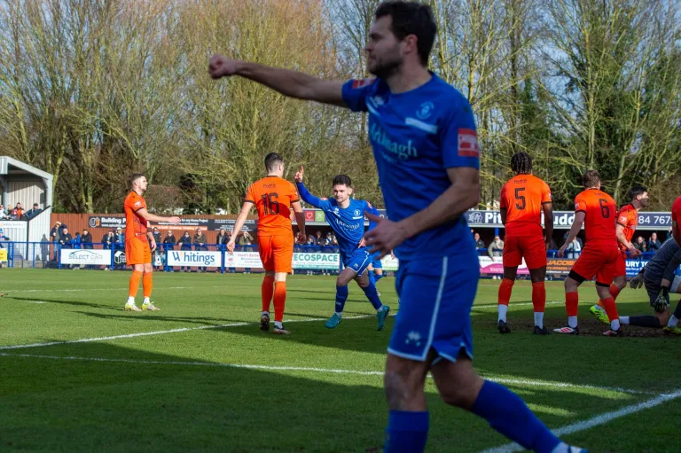 Photo 11 of 65, Bury Town vs Heybridge Swifts 22/02/2025