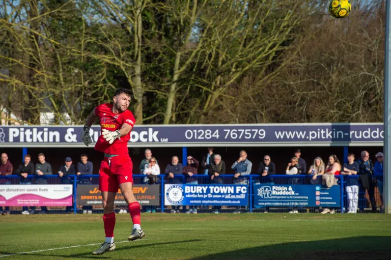 Photo 9 of 59, Bury Town vs Cambridge City 08/03/2025