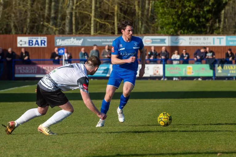 Photo 14 of 59, Bury Town vs Cambridge City 08/03/2025