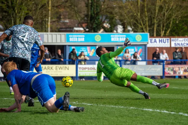 Photo 20 of 60, Bury Town vs Walthamstow 29/03/2025