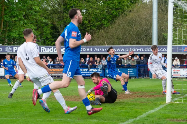 Photo 31 of 63, Bury Town vs Mildenhall Town 21/04/2025