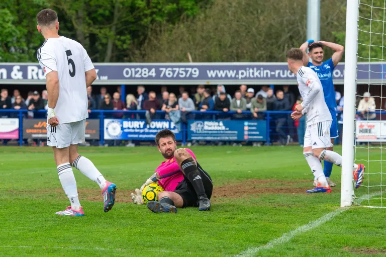 Photo 32 of 63, Bury Town vs Mildenhall Town 21/04/2025