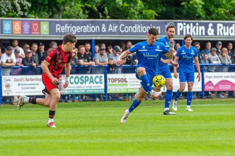Photo 11 of 70, Bury Town vs Brightlingsea Regent 03/05/2025