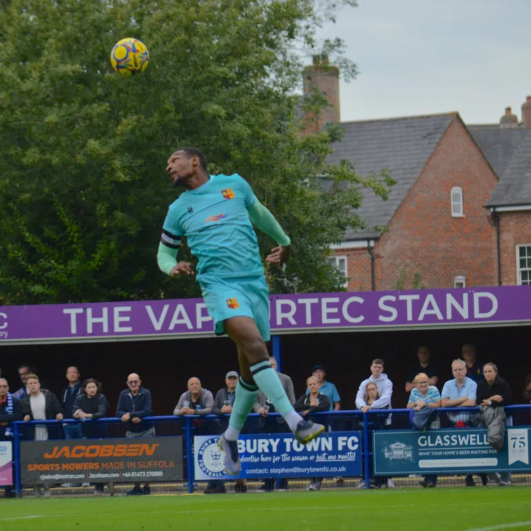 Photo 17 of 40, Bury Town vs Alvechurch 20/09/2025