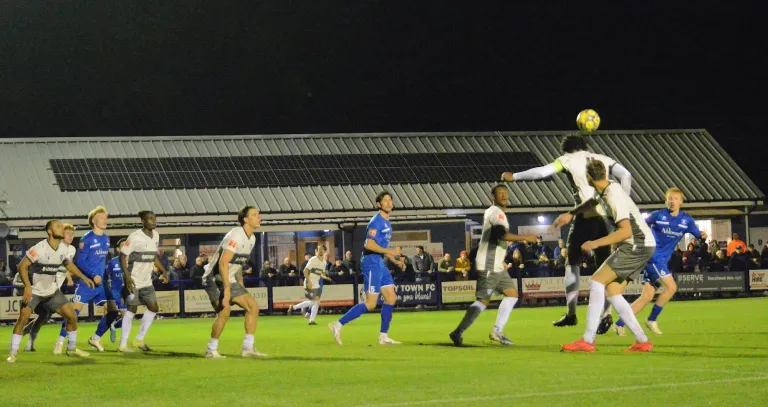 Photo 4 of 30, Bury Town vs Spalding United 23/09/2025