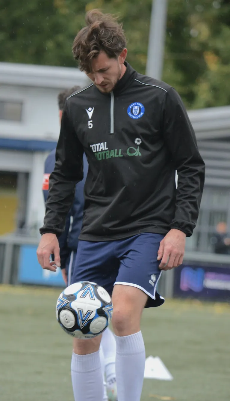 Photo 23 of 44, AFC Sudbury vs Bury Town 04/10/2025