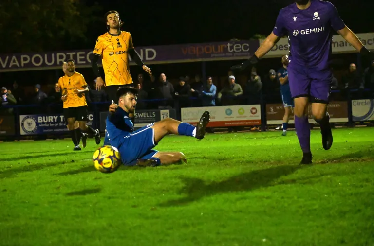 Photo 11 of 55, Bury Town vs Real Bedford 18/11/2025