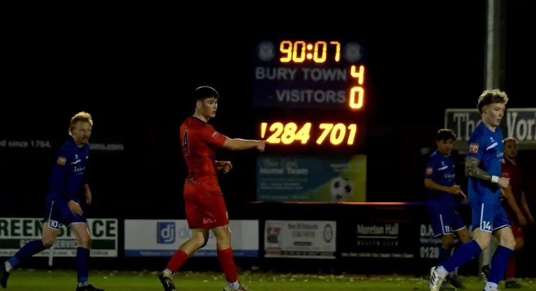 Photo 80 of 88, Bury Town vs Barwell 06/12/2025