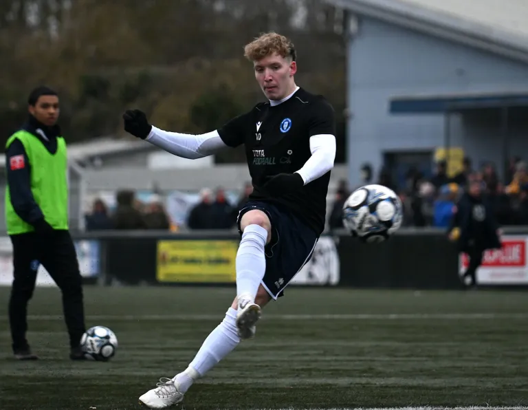 Photo 9 of 68, AFC Sudbury vs Bury Town 27/12/2025