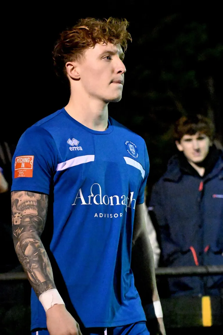 Photo 3 of 46, Royston Town vs Bury Town – 10/02/2026