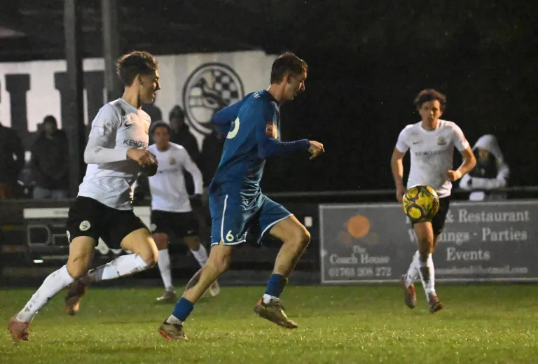 Photo 19 of 46, Royston Town vs Bury Town – 10/02/2026