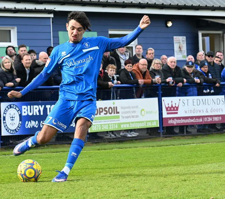 Photo 17 of 58, Bury Town vs Worcester City 03/04/2026